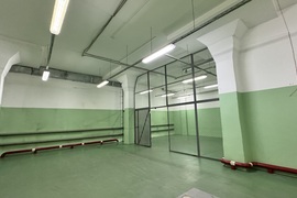 СДАМ СКЛАД 230кв м,полы топпинг