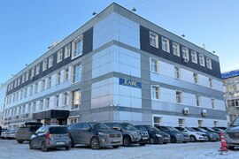 СДАМ ОФИС 102 КВ.М С ПАРКОВКОЙ