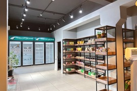 ТОРГОВОЕ 65,6 м НА РЕВОЛЮЦИОННОЙ