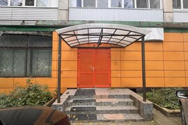 Сдам 87 кв.м с отд входом