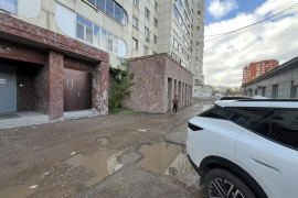CДАМ 227 м2 НА КОМСОМОЛЬСКОЙ