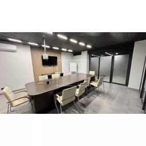 ПРОДАМ ОФИС 223 КВ.М