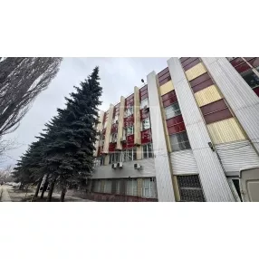 Сдам офис 371 кв.м; ремонт