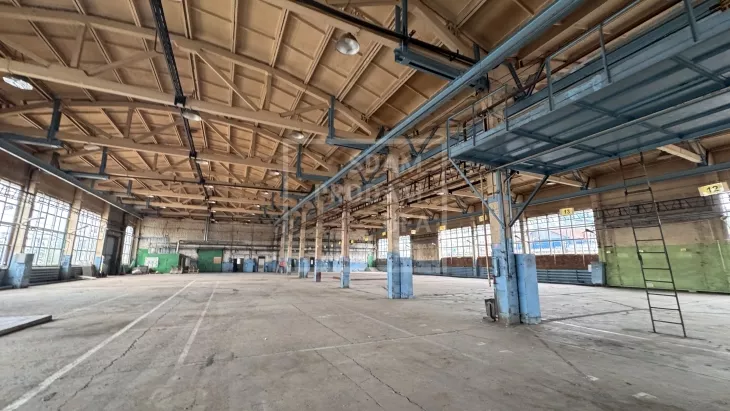 СДАМ СКЛАД/ПРОИЗВОДСТВО 2600 м²