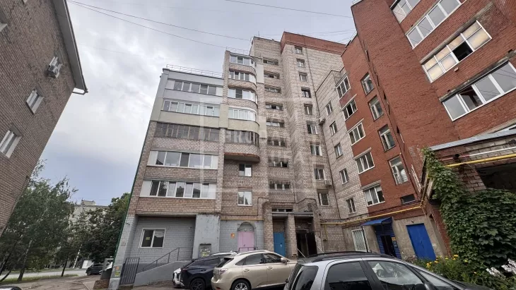 Сдам 45 кв.м с отд входом
