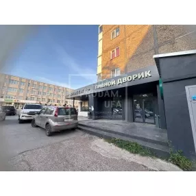 ТОРГОВОЕ 65,6 м НА РЕВОЛЮЦИОННОЙ