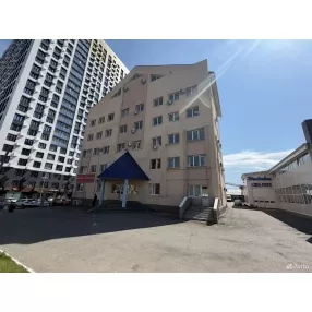 Сдам 90 кв.м на Кирова